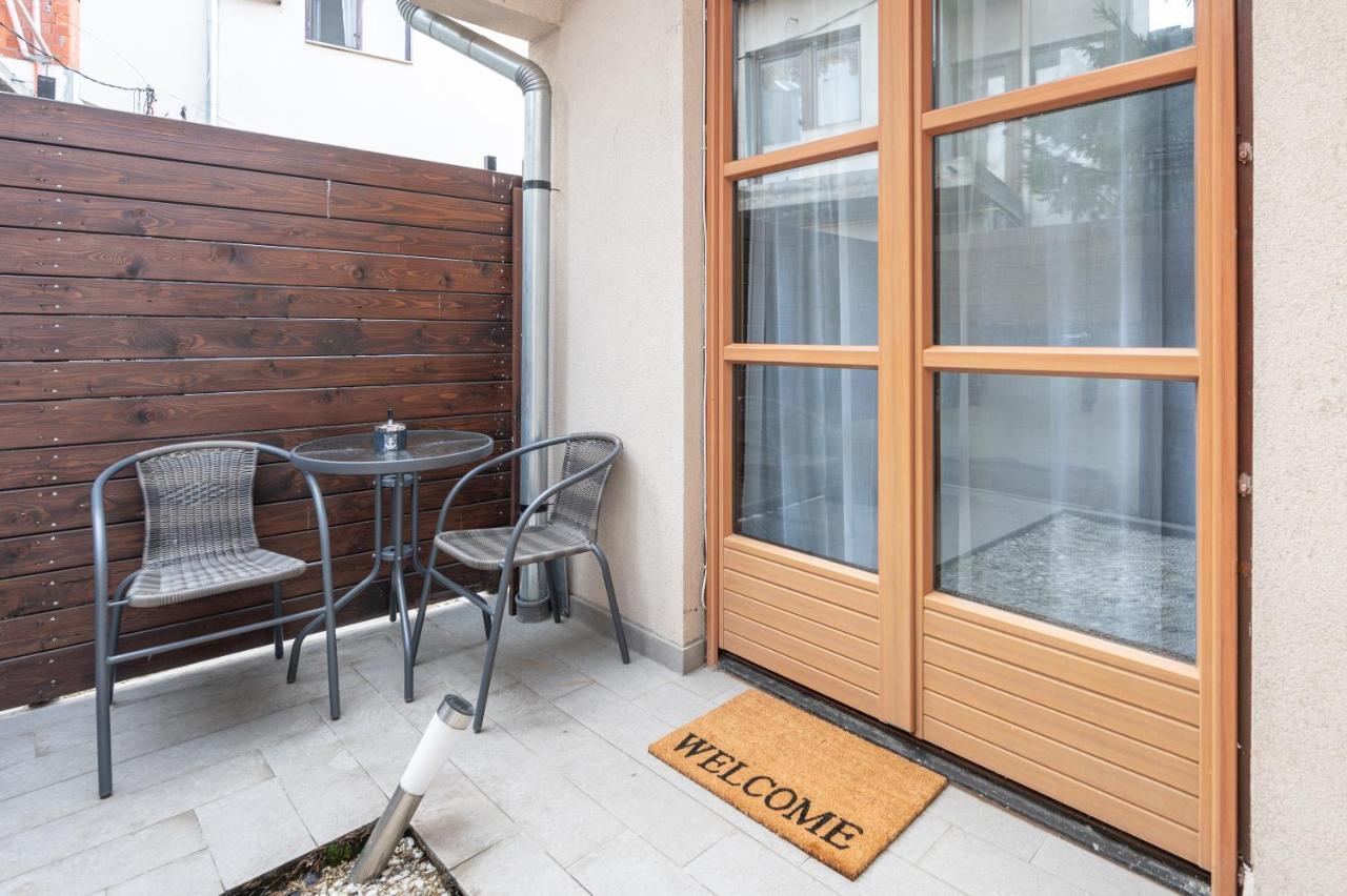 Apartamento House Flat Oradea Exterior foto