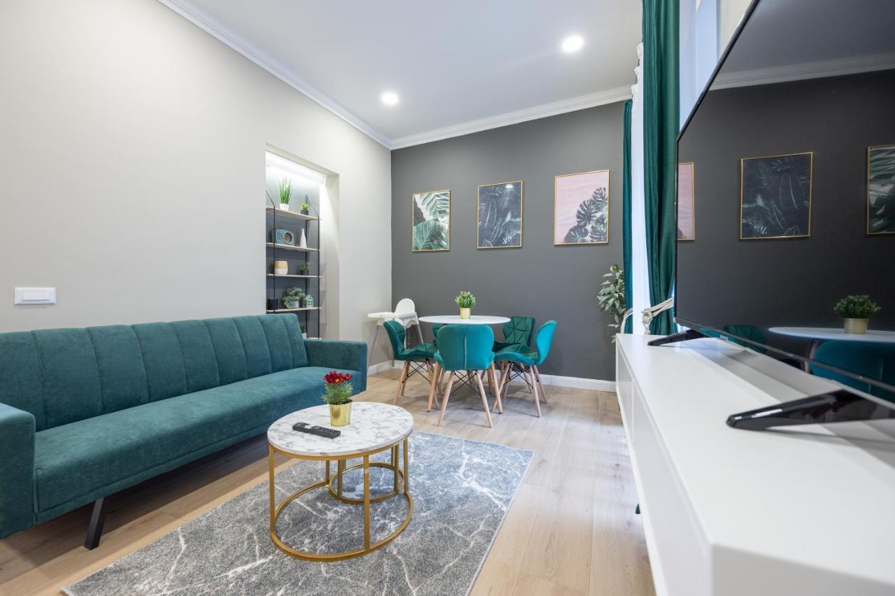 Apartamento House Flat Oradea Exterior foto